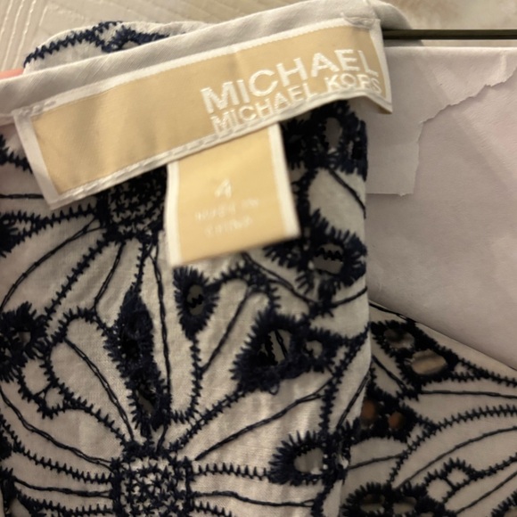 Michael Kors Flower Dress - Picture 3 of 4